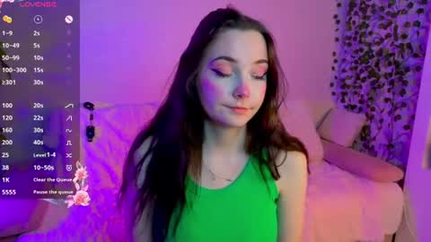 Jane online show from June 17, 7:04 pm