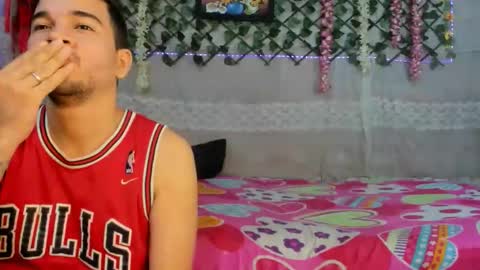 leandro49112 online show from February 18, 11:50 am