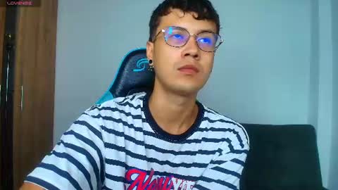 leaneseb online show from July 2, 6:36 pm