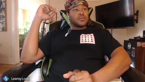 Snapshot of learoy chatting on January 13, 7:10 pm Learoy online show from January 13, 7:10 pm