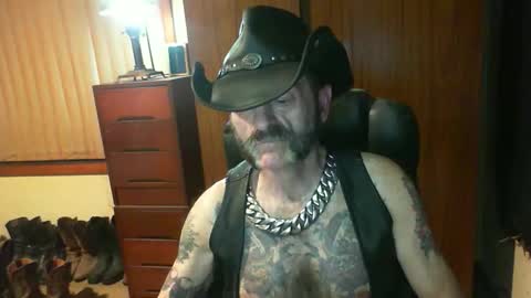 leathergreaser online show from March 20, 7:08 pm