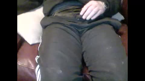 leatherpants68 online show from March 23, 10:25 pm