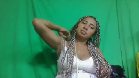 leatiana online show from February 15, 12:18 am