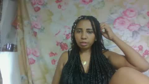 leatiana online show from April 4, 7:28 am