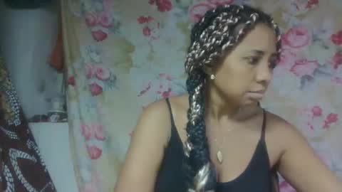 leatiana online show from April 14, 2:01 pm