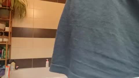 lebrun1985 online show from February 24, 6:00 am