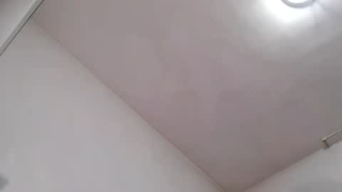 Snapshot of leccameloadesso2 chatting on February 16, 12:19 am leccameloadesso2 online show from February 16, 12:19 am