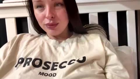 Snapshot of lecherous_wife chatting on October 12, 3:55 pm Anna online show from October 12, 3:55 pm