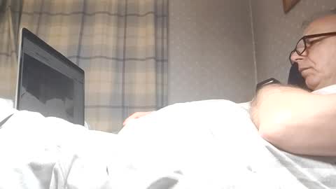 lechertachatte4444 online show from January 28, 2:00 am