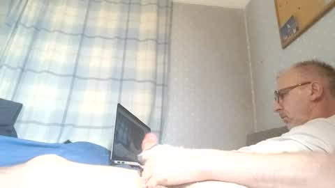 lechertachatte4444 online show from September 15, 12:21 am