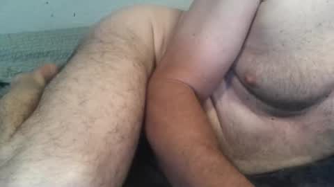 lee4512 online show from June 12, 6:45 am