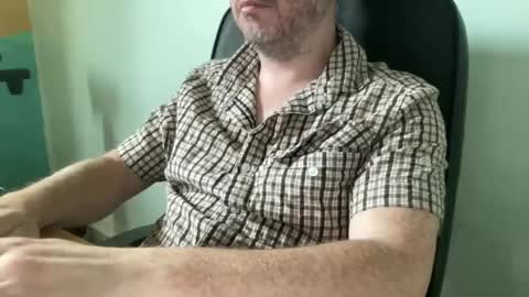 Snapshot of lee_8891 chatting on July 21, 8:49 am lee_8891 online show from July 21, 8:49 am