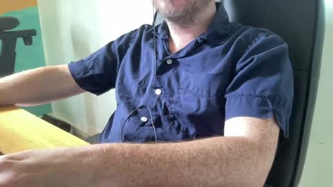 Snapshot of lee_8891 chatting on July 27, 9:05 am lee_8891 online show from July 27, 9:05 am