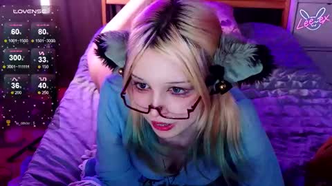 Snapshot of lee_ex chatting on January 10, 7:59 pm Lee ex online show from January 10, 7:59 pm