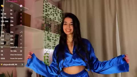 Jasmine online show from February 7, 7:06 pm