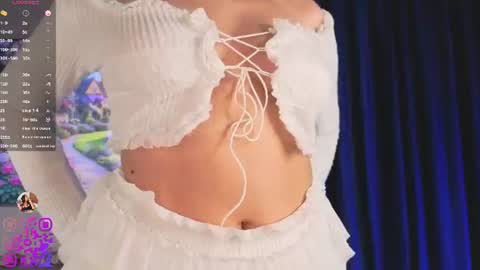 Jasmine online show from June 12, 7:35 pm