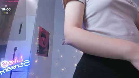 Lee Haeun online show from February 14, 8:16 pm