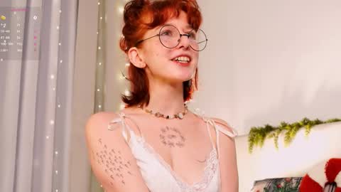 leelooyolo online show from January 13, 3:50 pm