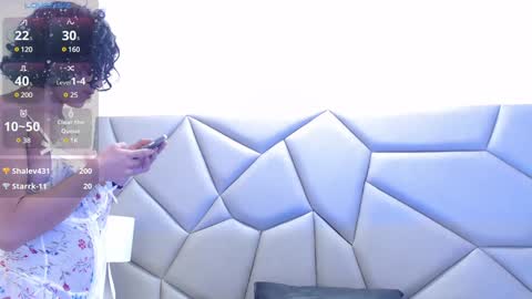 Snapshot of leethompson_ chatting on January 8, 2:56 pm Leet  online show from January 8, 2:56 pm