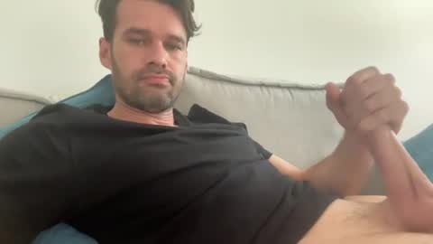leexxx_69 online show from June 28, 3:51 pm