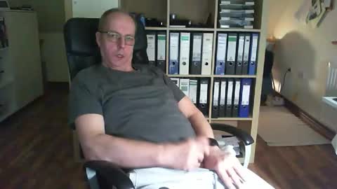 Dave online show from February 16, 12:07 am