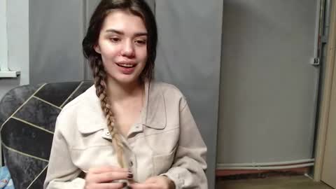 Snapshot of legenda_liya chatting on November 4, 10:53 pm Liya online show from November 4, 10:53 pm