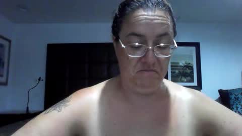 LegendsLegendaryLady online show from May 24, 8:52 am