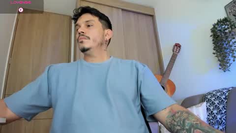 Alejandro online show from June 17, 8:54 pm
