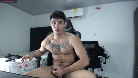 Snapshot of lei_77 chatting on December 21, 1:26 am Lei online show from December 21, 1:26 am