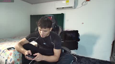 Snapshot of lei_77 chatting on January 29, 8:56 pm Lei online show from January 29, 8:56 pm