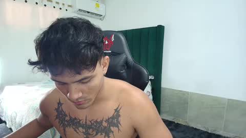 Snapshot of lei_77 chatting on September 9, 9:47 pm Lei online show from September 9, 9:47 pm