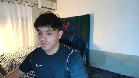 Snapshot of lei_77 chatting on October 24, 8:38 pm Lei online show from October 24, 8:38 pm