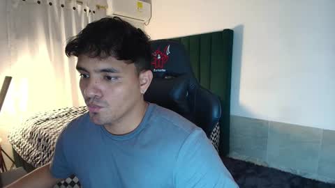 Snapshot of lei_77 chatting on October 25, 10:15 pm Lei online show from October 25, 10:15 pm