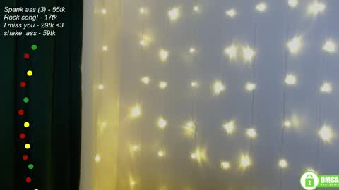 hey Im Leia and I love rock  online show from January 26, 8:23 pm