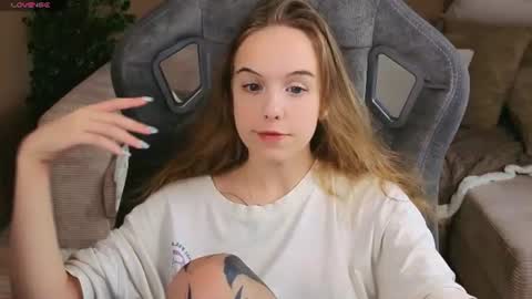 Leia online show from August 1, 2:16 pm