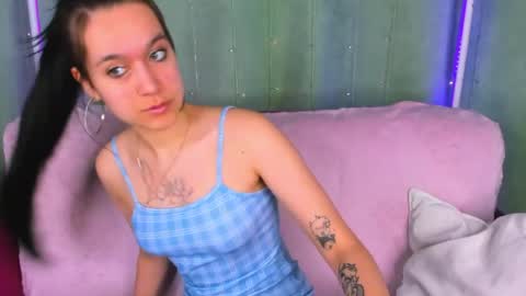 Snapshot of leiawow chatting on May 13, 8:55 am leiawow online show from May 13, 8:55 am