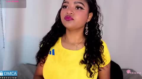 Snapshot of leidy_morales_ chatting on July 28, 11:05 am Leidy online show from July 28, 11:05 am