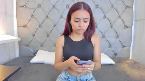 LEIGH ANGELS online show from February 13, 8:13 pm