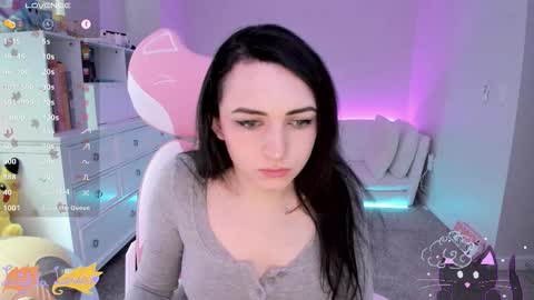 Snapshot of leighlalove chatting on October 27, 11:52 pm Leighla online show from October 27, 11:52 pm