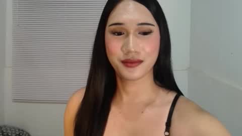 leighs_celine online show from February 12, 4:57 pm