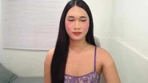 leighs_celine online show from April 16, 4:52 pm