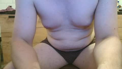 Snapshot of leila472952 chatting on August 4, 8:44 pm Sergey online show from August 4, 8:44 pm