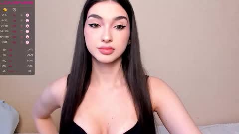 Leila online show from March 7, 12:13 pm