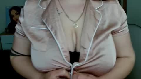 Leila online show from June 19, 5:45 am