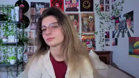 Snapshot of lelahcaminero chatting on October 16, 6:42 pm Alexandria online show from October 16, 6:42 pm