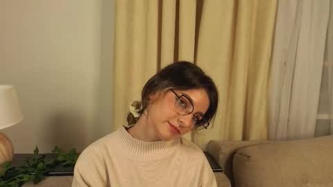 Snapshot of lelahcaminero chatting on October 24, 7:32 pm Alexandria online show from October 24, 7:32 pm