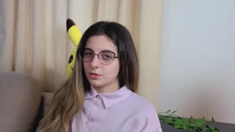 Snapshot of lelahcaminero chatting on October 29, 6:15 am Alexandria online show from October 29, 6:15 am