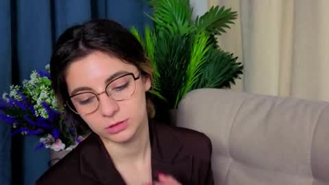 Snapshot of lelahcaminero chatting on November 7, 8:42 pm Alexandria online show from November 7, 8:42 pm