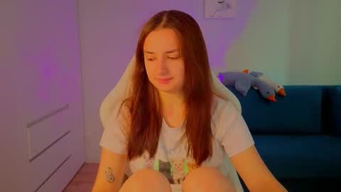 Lelia online show from September 21, 11:56 am