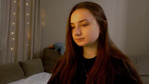 Lelia online show from March 1, 5:26 pm